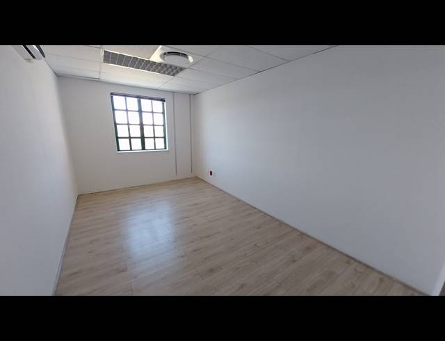 1,029M² OFFICE TO LET IN CLAREMONT